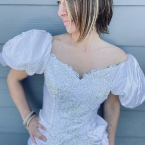 Alfred Angelo Vintage White Puff Sleeve Wedding Gown